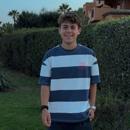 Álvaro C.