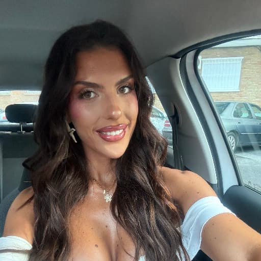 Arianna C.